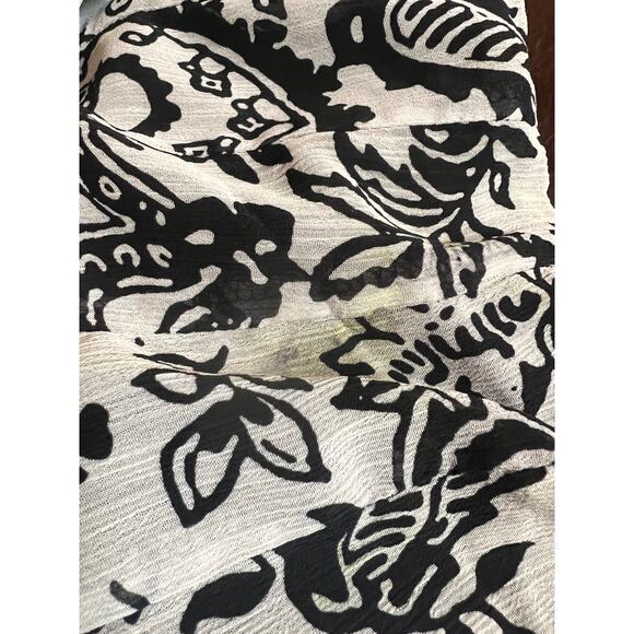 Y2K I.C.E White And Black Floral Double Lined Midi Whimsygoth Skirt Size 10 - Picture 5 of 5